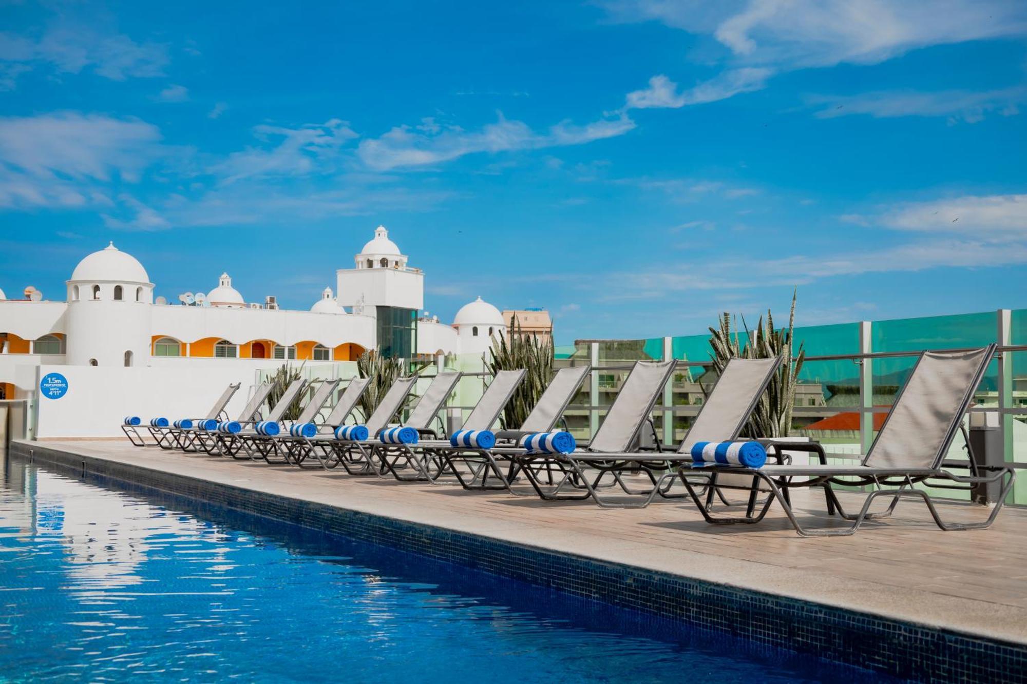 נובו ואלארטה Hotel Villa Varadero מראה חיצוני תמונה