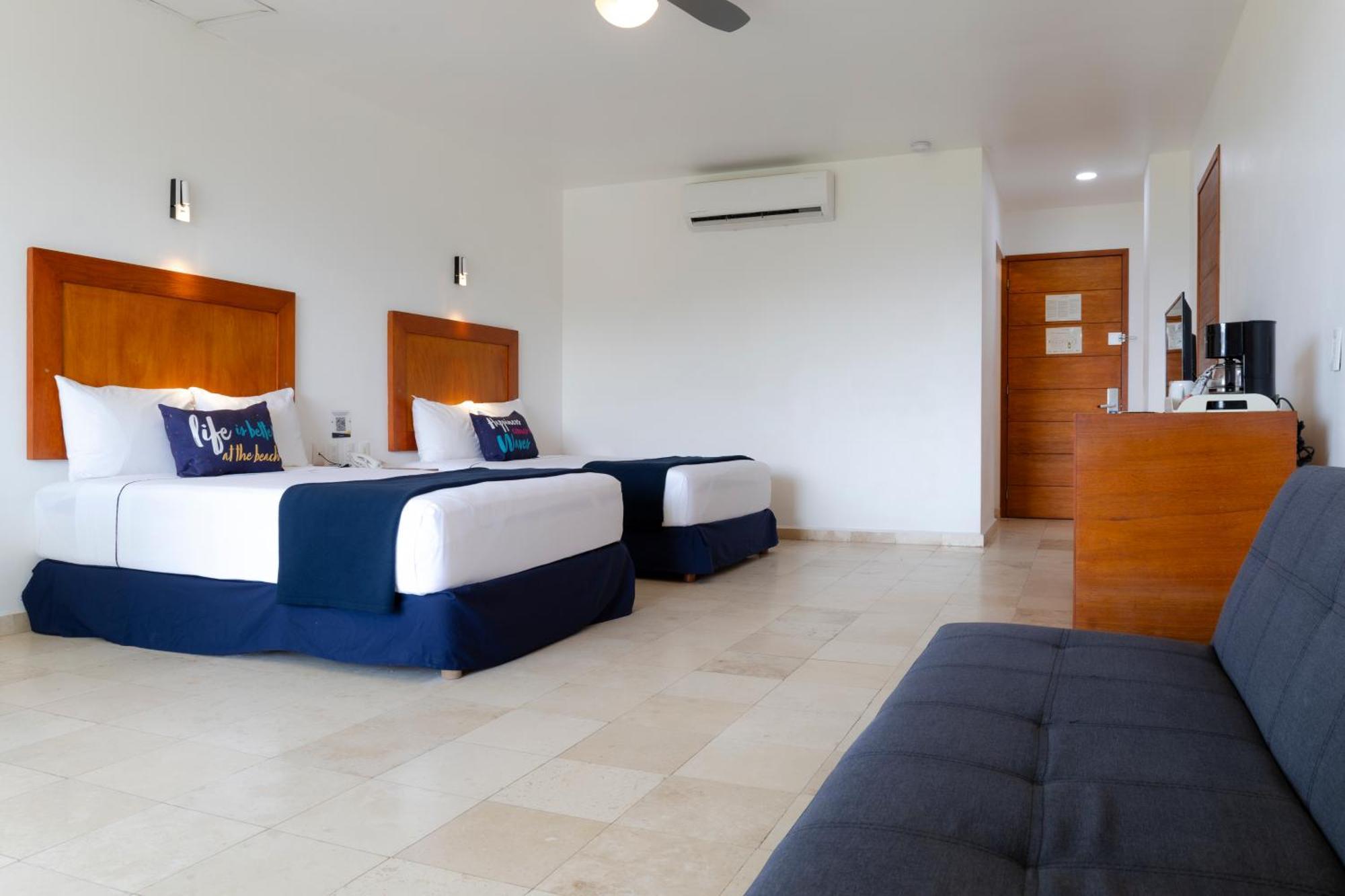 נובו ואלארטה Hotel Villa Varadero מראה חיצוני תמונה